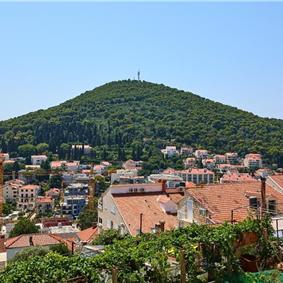 2 bedroom apartment in Lapad, Dubrovnik, sleeps 3